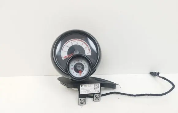 Speedometer (instrument cluster)