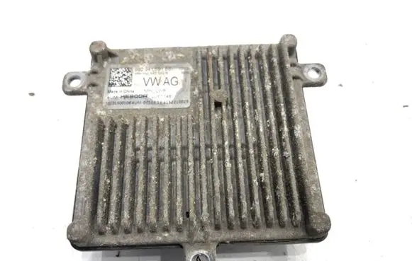 Volkswagen Golf VIII Voltage converter/converter module 992941591BE
