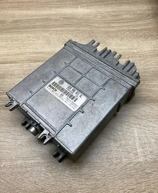 Volkswagen PASSAT B5 Engine control unit/module ECU 028906021GL 0281001656