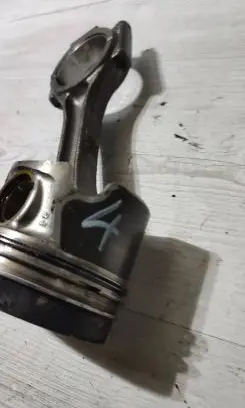Audi TT TTS Mk2 Piston with connecting rod CFG