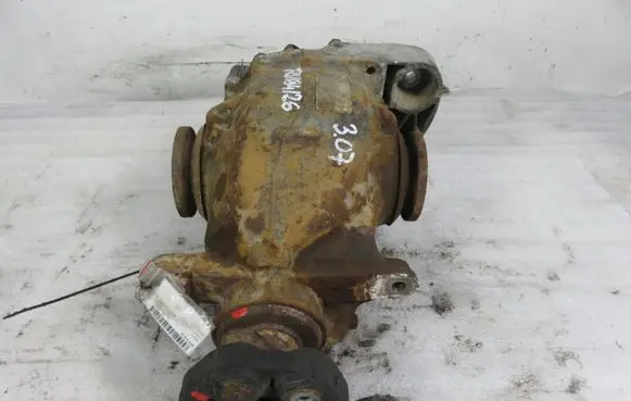 BMW 1 E81 E87 Rear differential 7541580