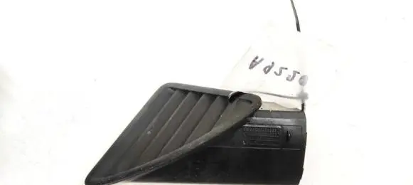 BMW 7 E38 Dash center air vent grill 64228150430
