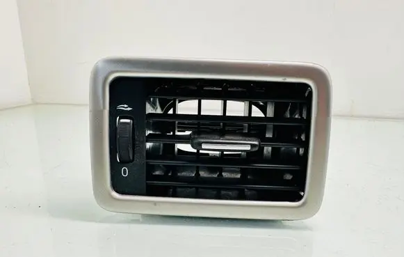 Volvo V70 Dashboard side air vent grill/cover trim 30755183 30755177