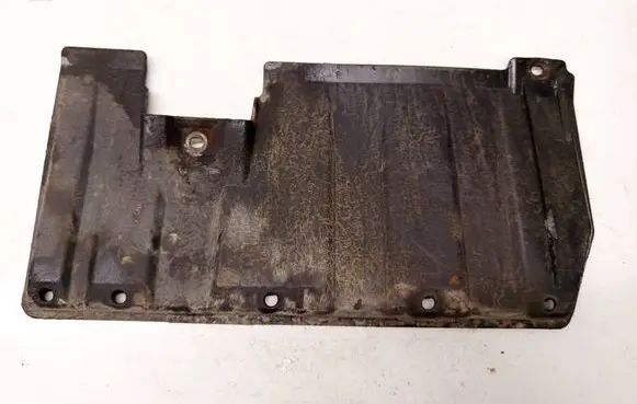 Mitsubishi Outlander Engine splash shield/under tray 