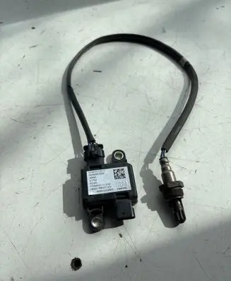 Fiat Doblo Lambda probe sensor 00463457250 90061003R23 FCA000111000