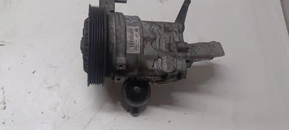 BMW 7 E65 E66 Power steering pump 61289