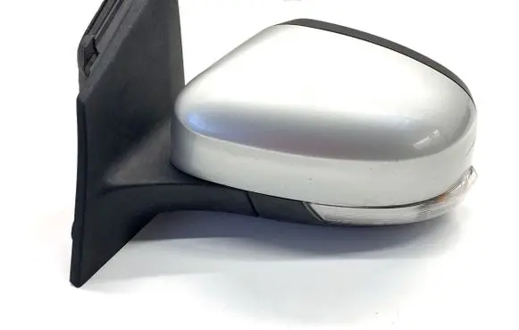 Ford Focus Front door electric wing mirror 