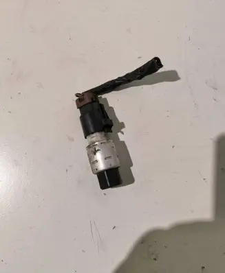 Ford Kuga I Air conditioning (A/C) pressure sensor 95B019E561AA