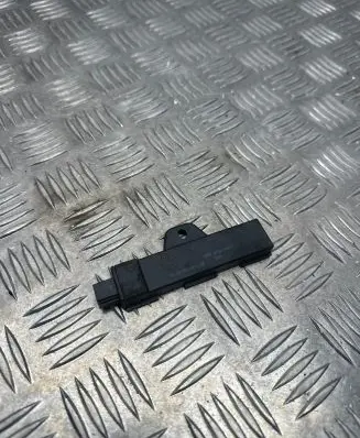 Interior comfort aerial antenna