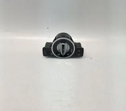 Mercedes-Benz C W204 Light switch A2049058002