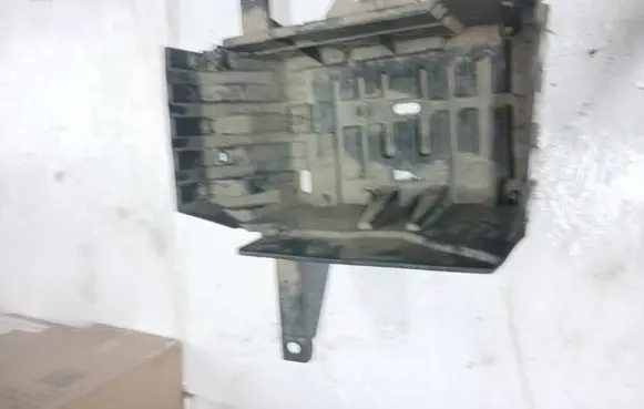 Renault Trafic II (X83) Battery box tray 8200720386