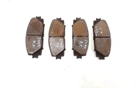 Toyota Prius (XW30) Brake pads (front) 044650W141