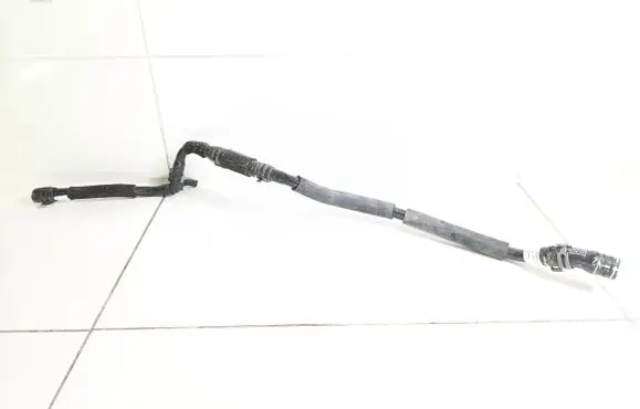 Audi e-tron Engine coolant pipe/hose 4KE819928H 4KE819928F