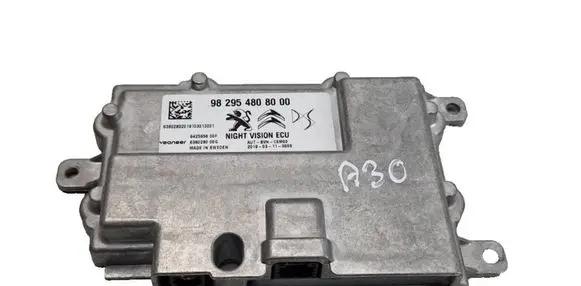 Citroen DS7 Crossback Camera control unit module 9829548080