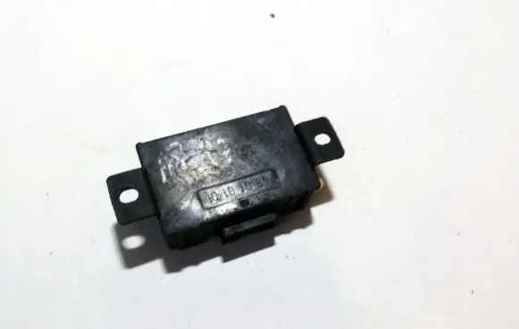Audi A8 S8 D2 4D Alarm control unit/module 748010101
