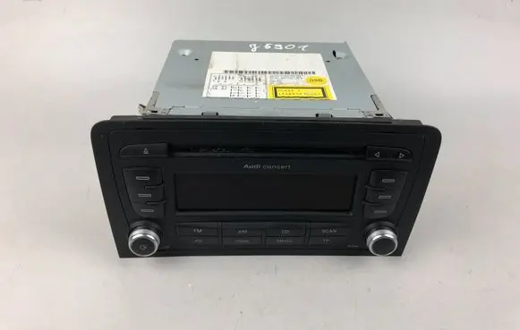 Audi A3 S3 A3 Sportback 8P Radio/CD/DVD/GPS head unit 8P0035186S