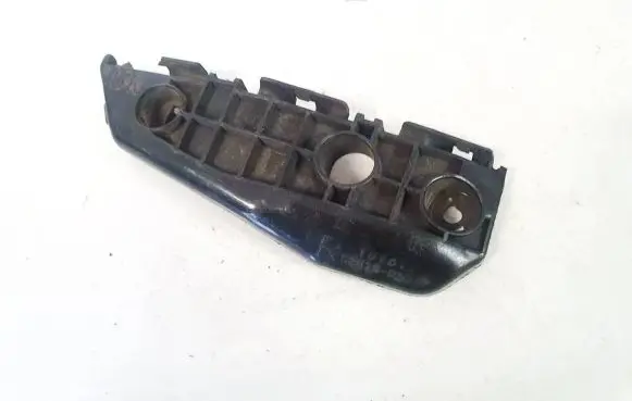 Toyota Auris 150 Front bumper mounting bracket 5253502040