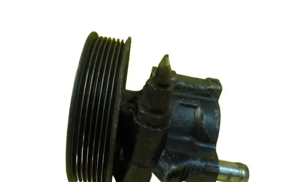 Nissan Primastar Power steering pump 8200357347