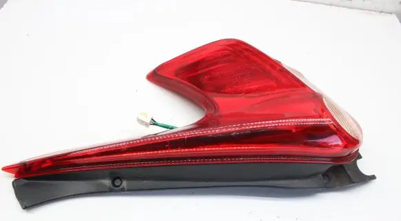 Nissan Juke I F15 Rear/tail lights