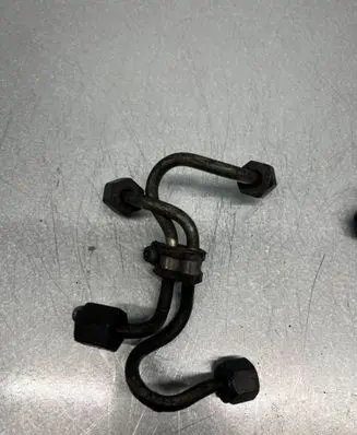BMW X5 E53 Fuel injector supply line/pipe 94191919619
