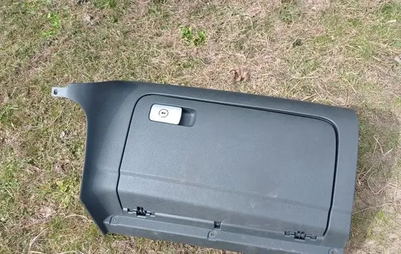 Volkswagen Golf V Glove box set 1K1857290