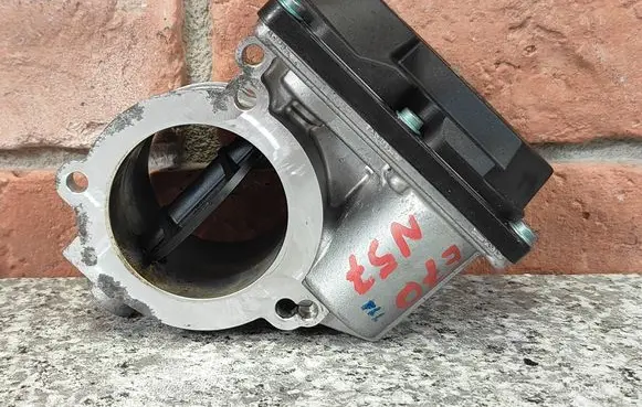 BMW X5 E70 Throttle valve 7806231