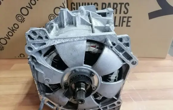Renault Zoe Electric car motor 290106283R 290103231R 2609M022