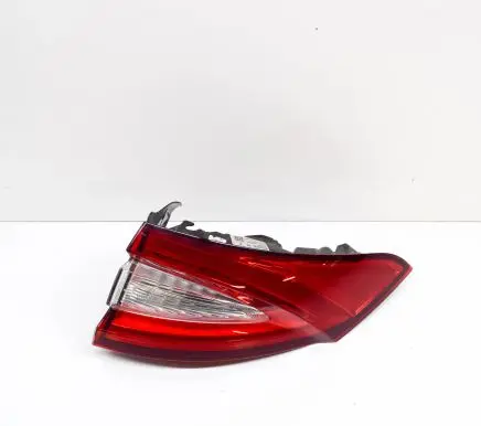 Maserati Levante Rear/tail lights CCC150001 670106832