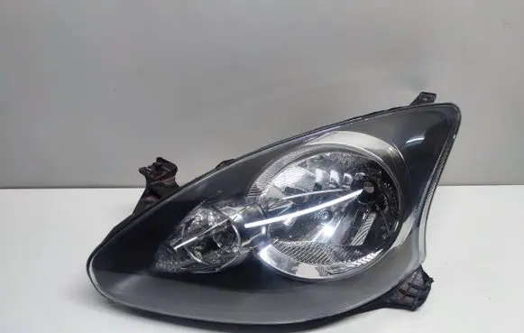 Toyota Aygo AB10 Headlight/headlamp 89530366