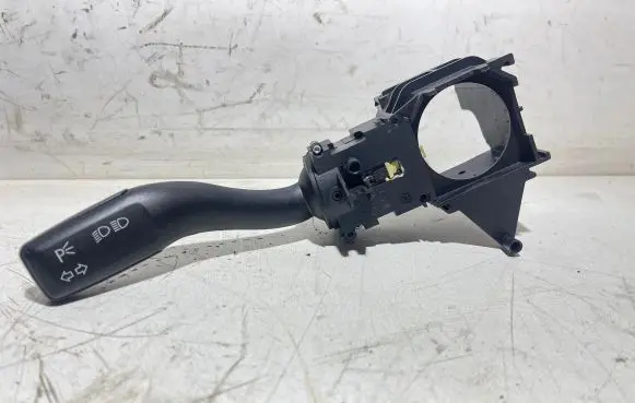 Audi A6 Allroad C6 Indicator stalk 4E0953513E 15040701 K0301104601