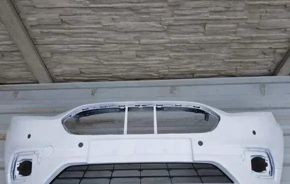 Ford Galaxy Front bumper JT76-17757-A