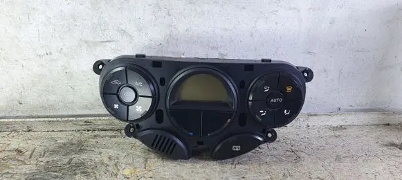 Ford Focus Climate control unit 2S4H18C612AJ
