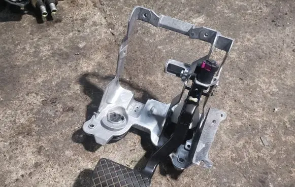 Audi Q5 SQ5 Brake pedal 8K1721117 4H1723140A