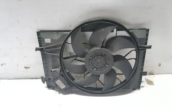 Mercedes-Benz C W203 Radiator cooling fan shroud 8850019550