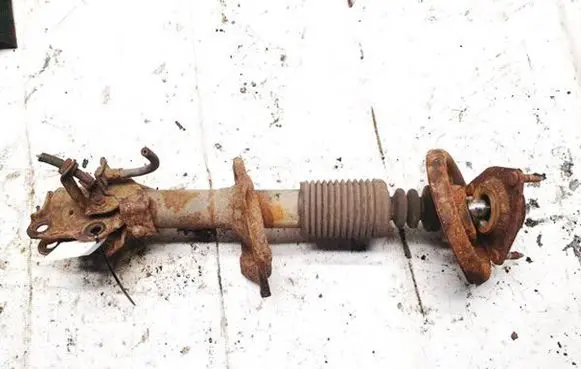 Mitsubishi Lancer X Front shock absorber/damper
