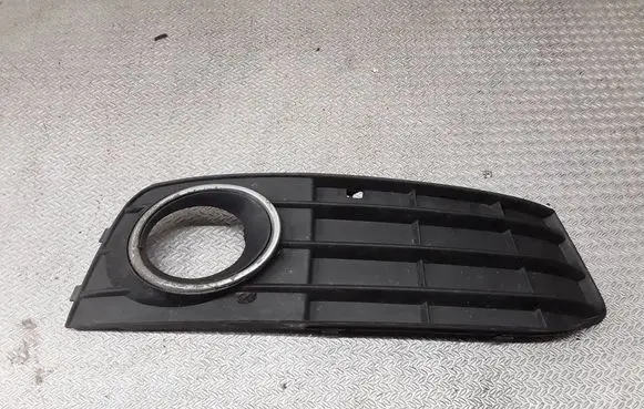 Audi A4 S4 B8 8K Front fog light trim/grill