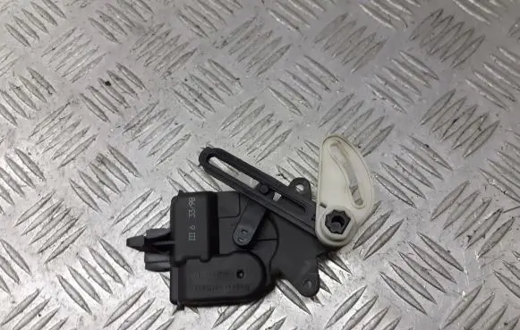 Volkswagen PASSAT B5 A/C air flow flap actuator/motor 1J0907511