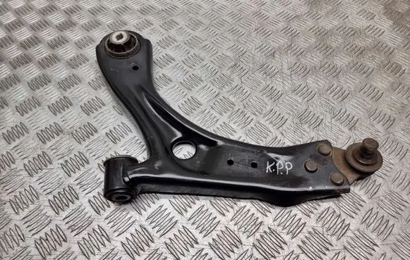 Ford Focus Front lower control arm/wishbone 9X613A424