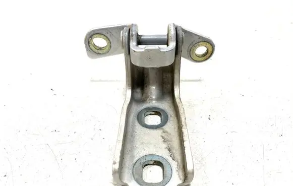 Chevrolet Volt I Rear door lower hinge A046057 P10134