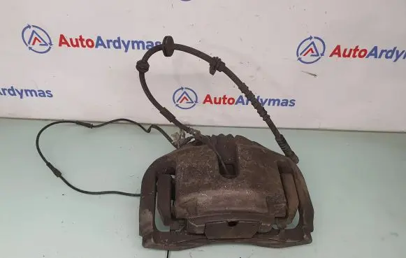BMW 5 F10 F11 Front brake caliper 6786817 34116786817