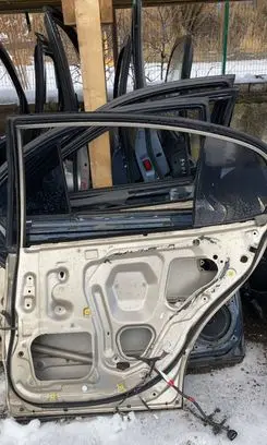 Lexus GS 300 350 430 450H Rear door