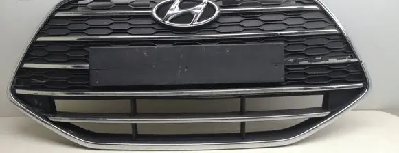 Hyundai ix20 Front bumper upper radiator grill 863511K510