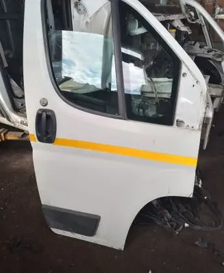 Peugeot Boxer Front door