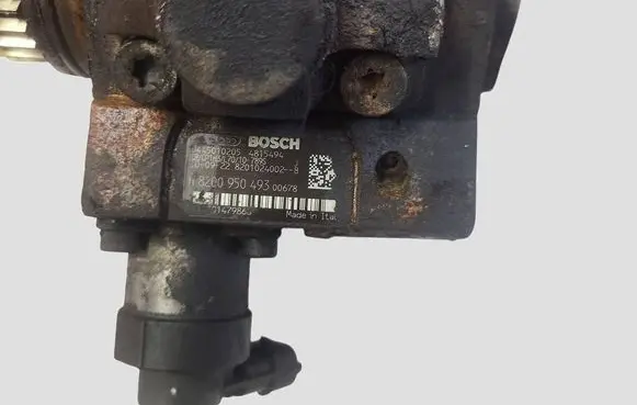 Renault Trafic II (X83) Fuel injection high pressure pump H8200950493 0445010205
