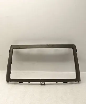 Toyota Avensis T270 Radio/GPS head unit trim 0519005210