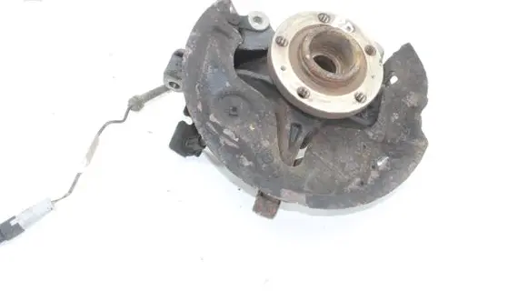 Opel Combo E Front wheel hub