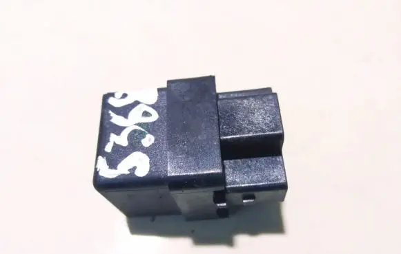 Nissan Pathfinder R51 Other relay 282309f910 4rd003520-62