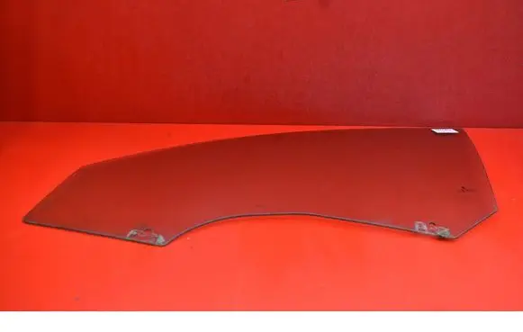 Skoda Superb B6 (3T) Front door window glass four-door