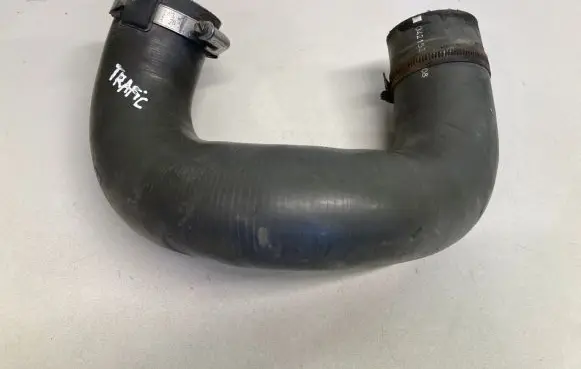 Renault Trafic II (X83) Intercooler hose/pipe