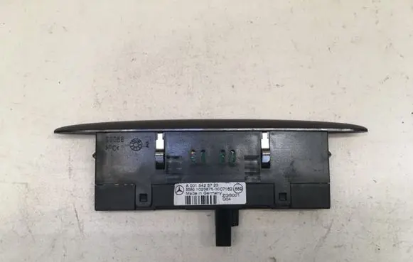 Mercedes-Benz A W169 Parking PDC sensor display screen A0015423723